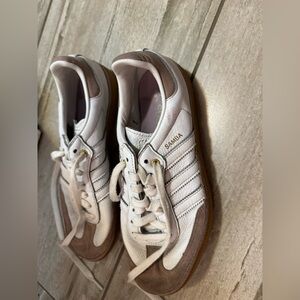 Adidas samba